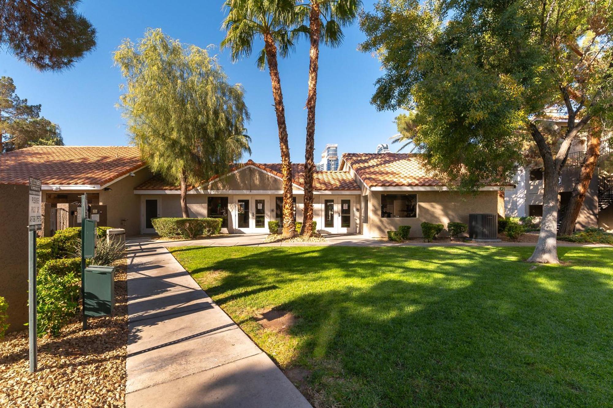 Stylish, Cozy 2Br,2Ba Condo Near Rio, Vegas Luxury Las Vegas Exterior foto